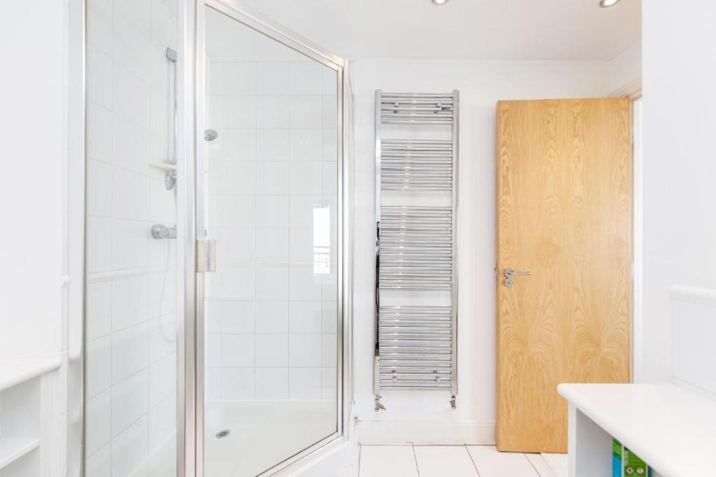 Excel Dock Apartments Londyn Zewnętrze zdjęcie